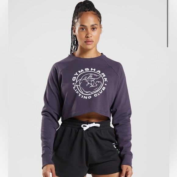 GYMSHARK LEGACY CROPPED SWEATER - Picture 1 of 7